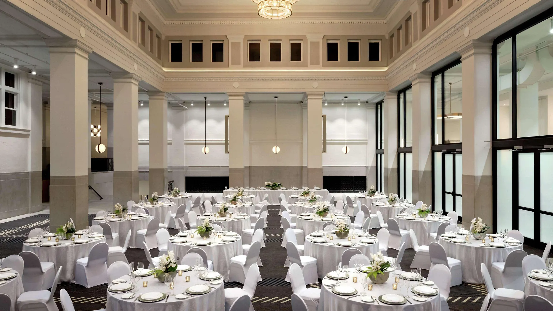 The Central Station Memphis, Curio Collection By Hilton 4*, Memphis